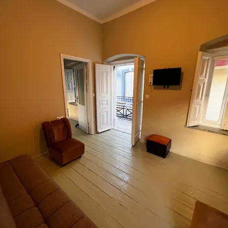 Alachouzos House